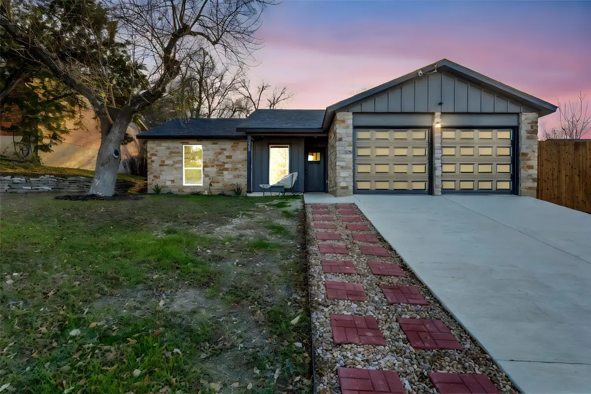 3405 Dunliegh Dr, Austin, TX 78745 - Image #1