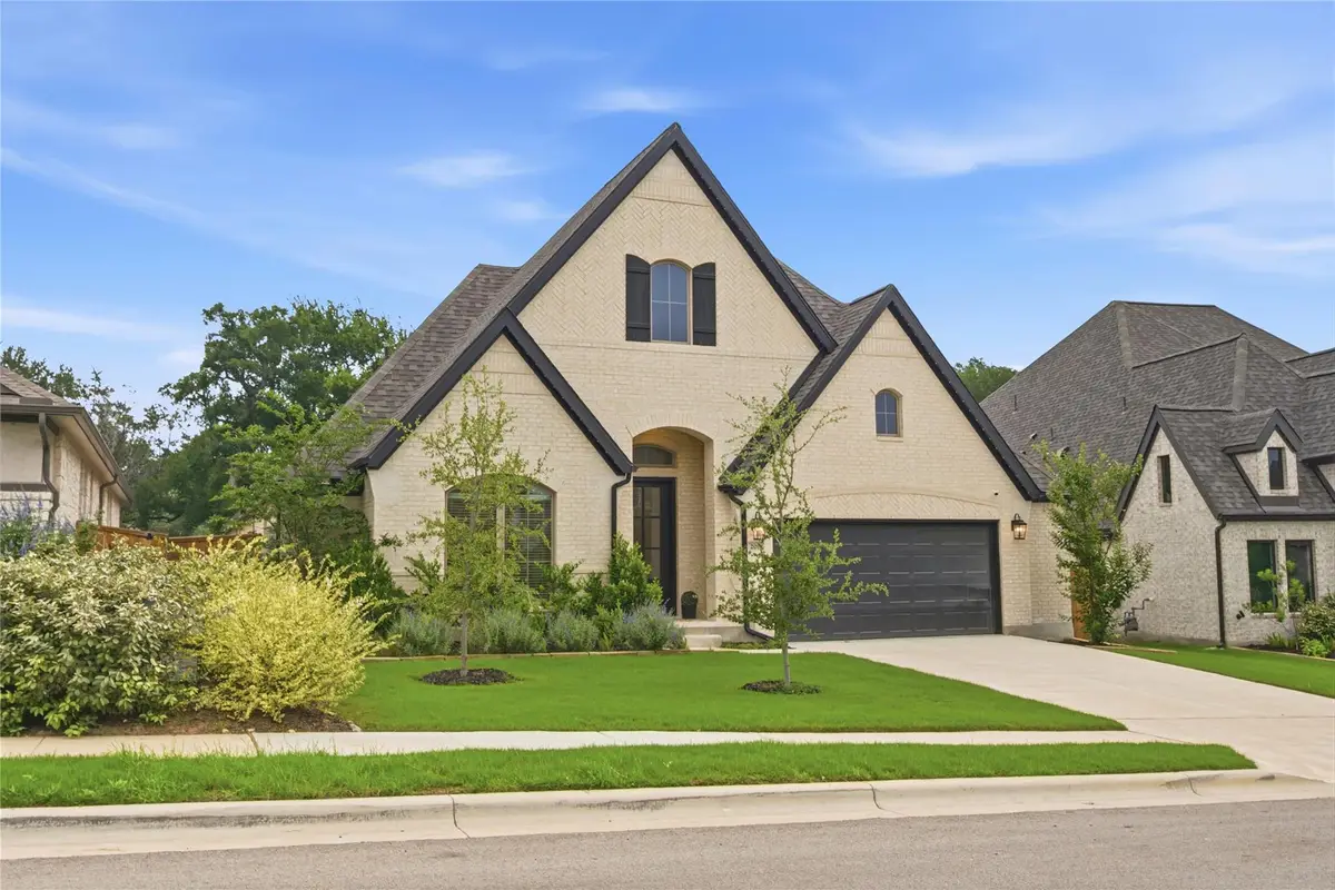 201 Brewer St, Kyle, TX 78640 - #1