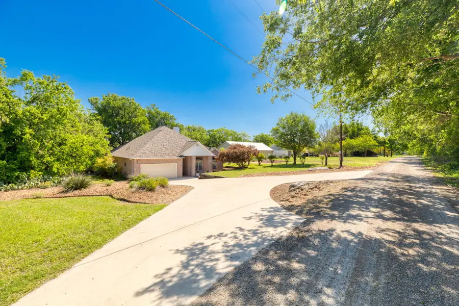 326 Red Bird Ln, Kingsbury, TX 78638 - #3