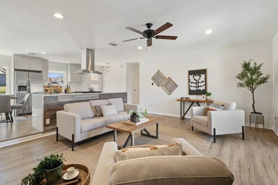 300 Clearday Dr, Austin, TX 78745 - #2