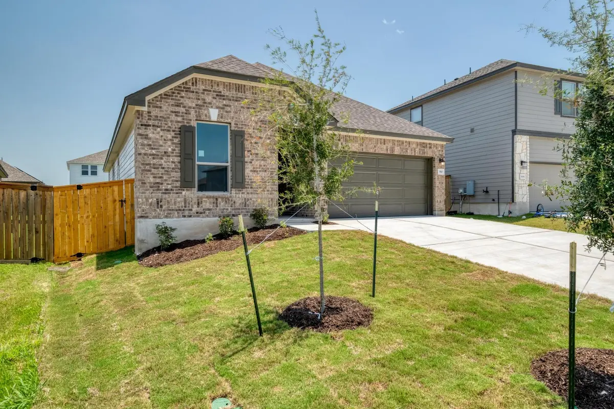 910 Yellow Ribbon Cv, Jarrell, TX 76537 - #1