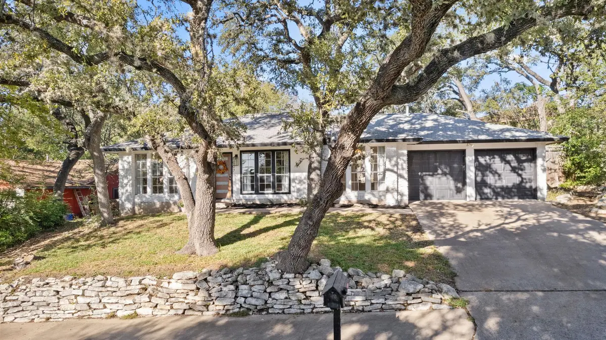 8007 Keneshaw Dr, Austin, TX 78745 - Image #1