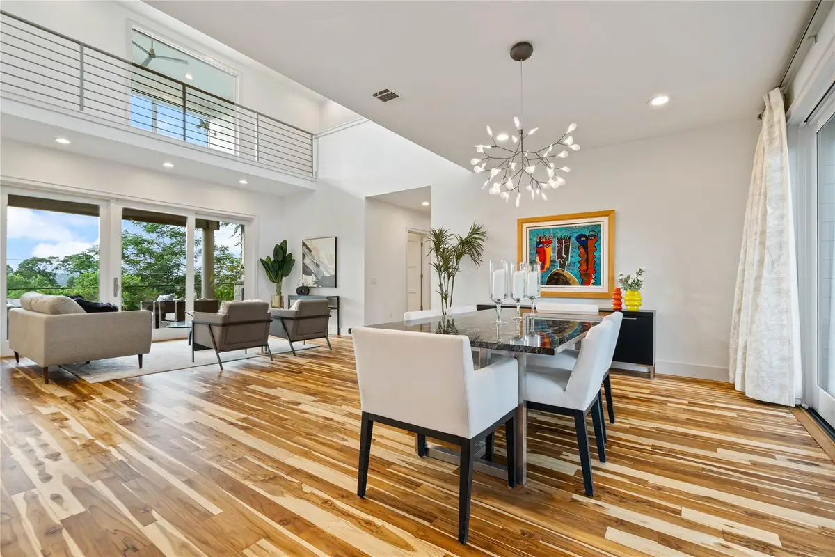 2902 Cedarview Dr, Austin, TX 78704 - Image #1