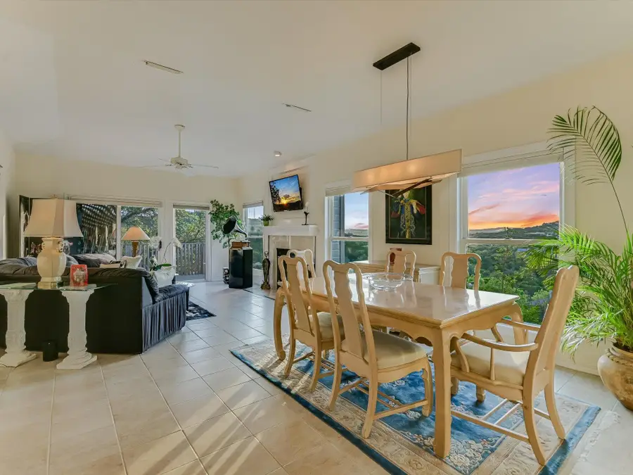 5603 Oakwood Cv #212, Austin, TX 78731 - #3