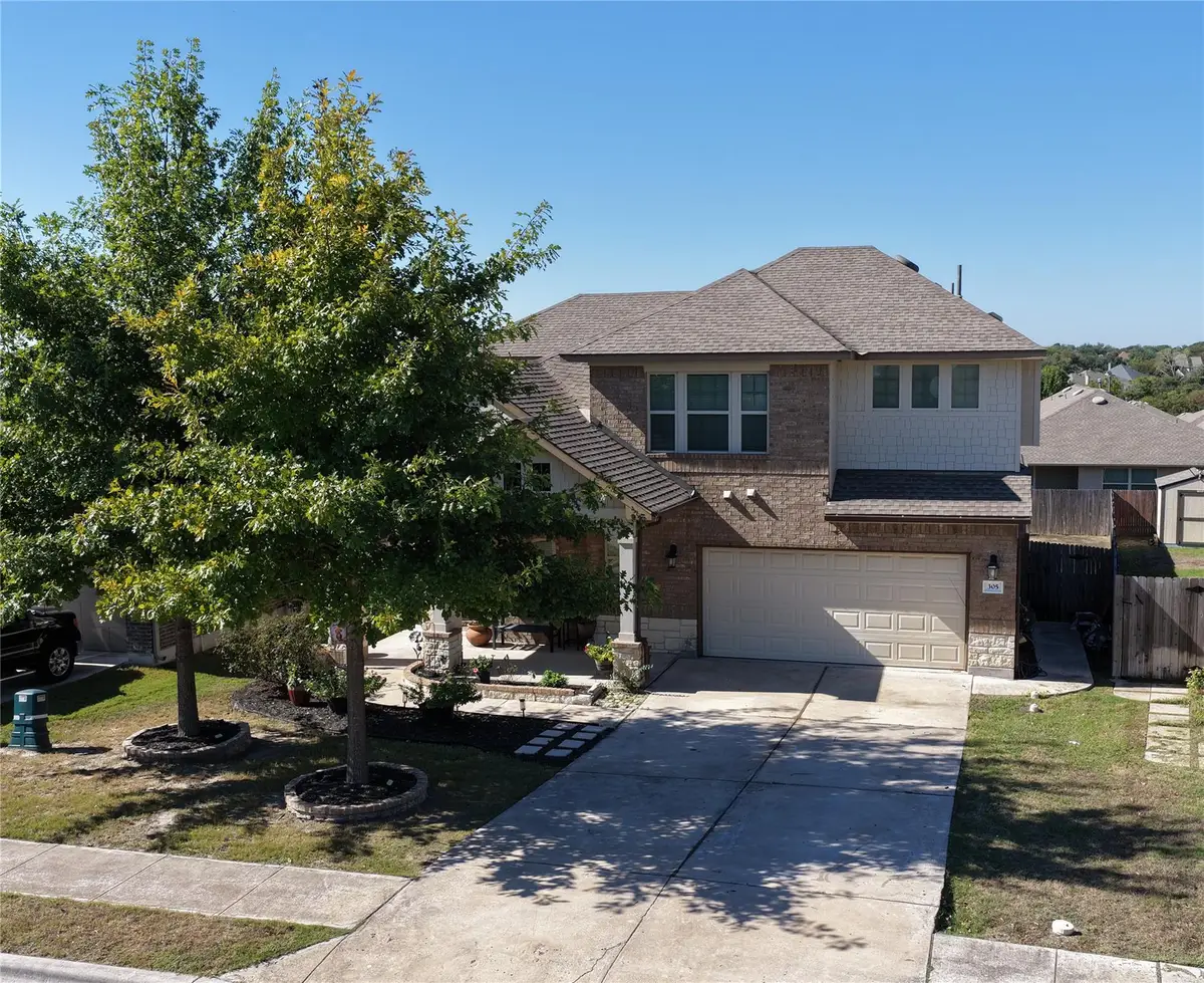 305 Lightcliff St, Hutto, TX 78634 - #1