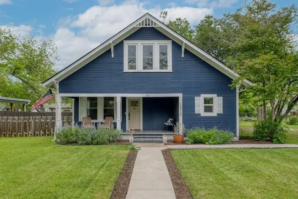 1012 Speegle St, Taylor, TX 76574