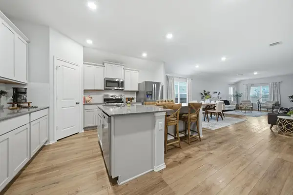 371 Jack Ryan St, Kyle, TX 78640