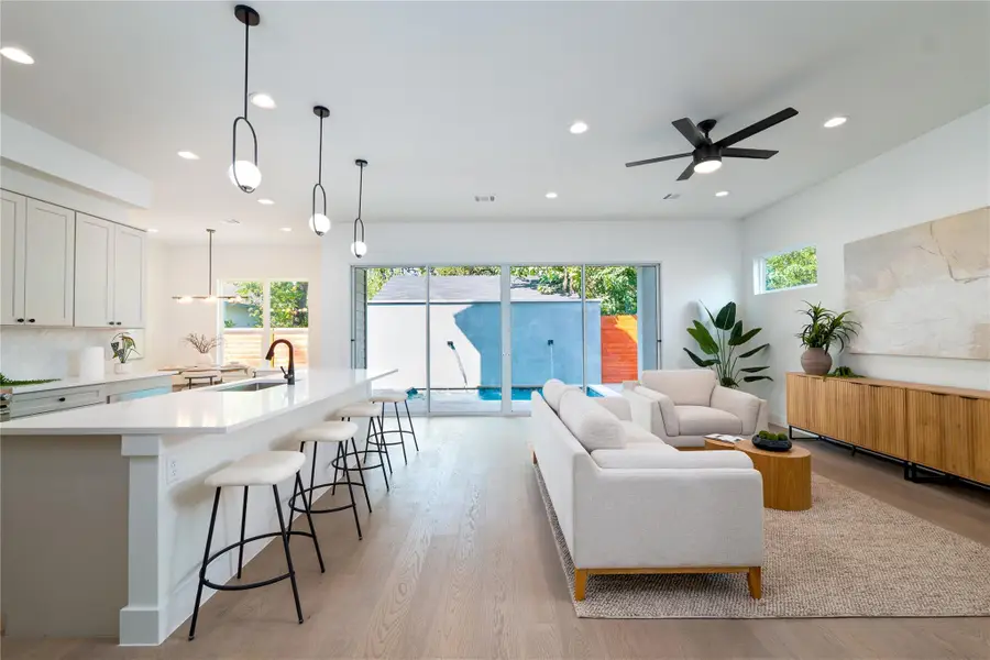 1702 Pennsylvania Ave, Austin, TX 78702 - Image #3