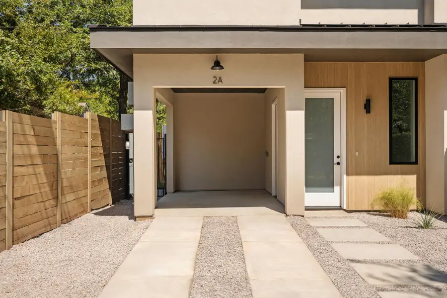 1609 Canterbury St #2A, Austin, TX 78702 - #3