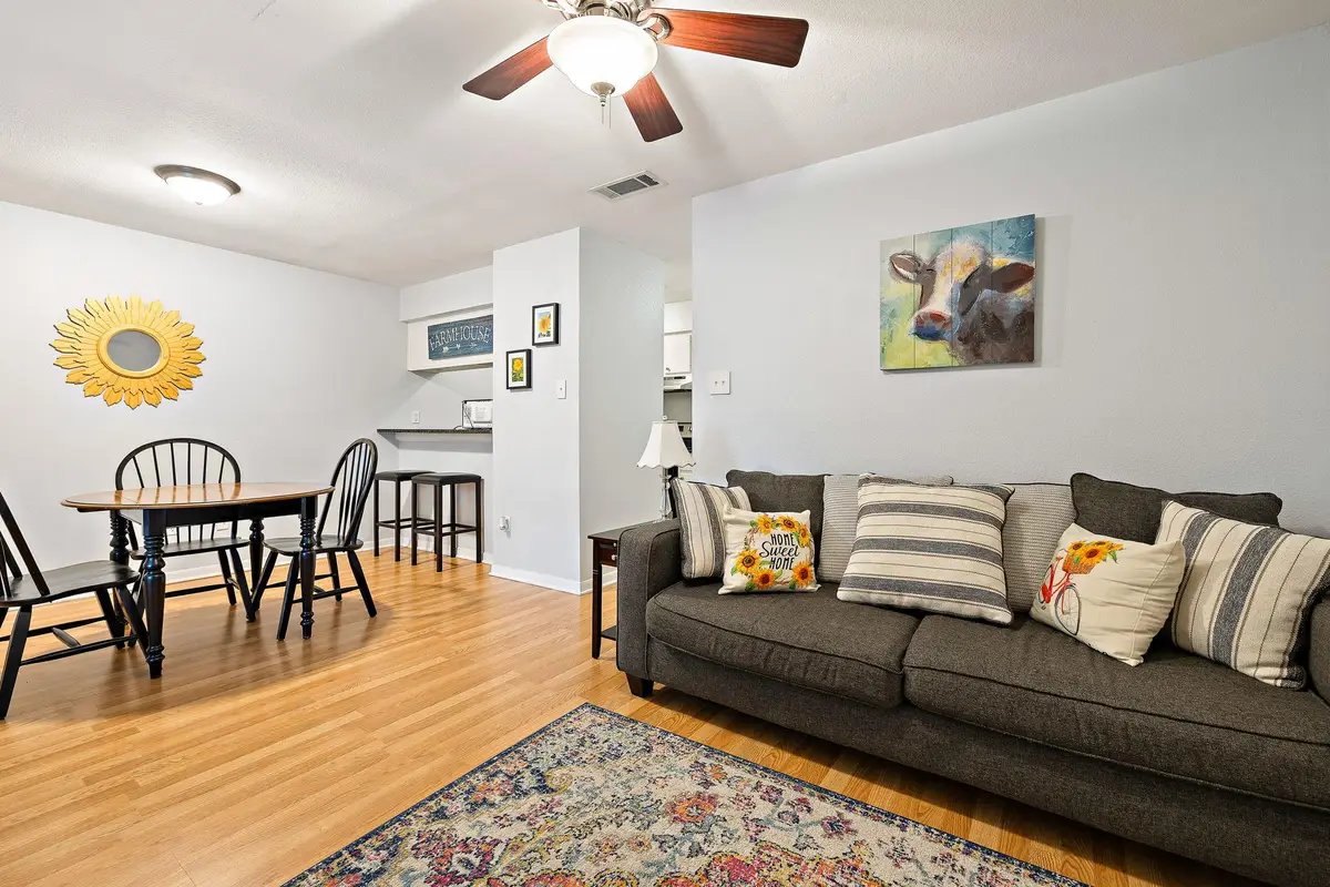 2450 Ashdale Dr #B-211, Austin, TX 78757 - Image #1