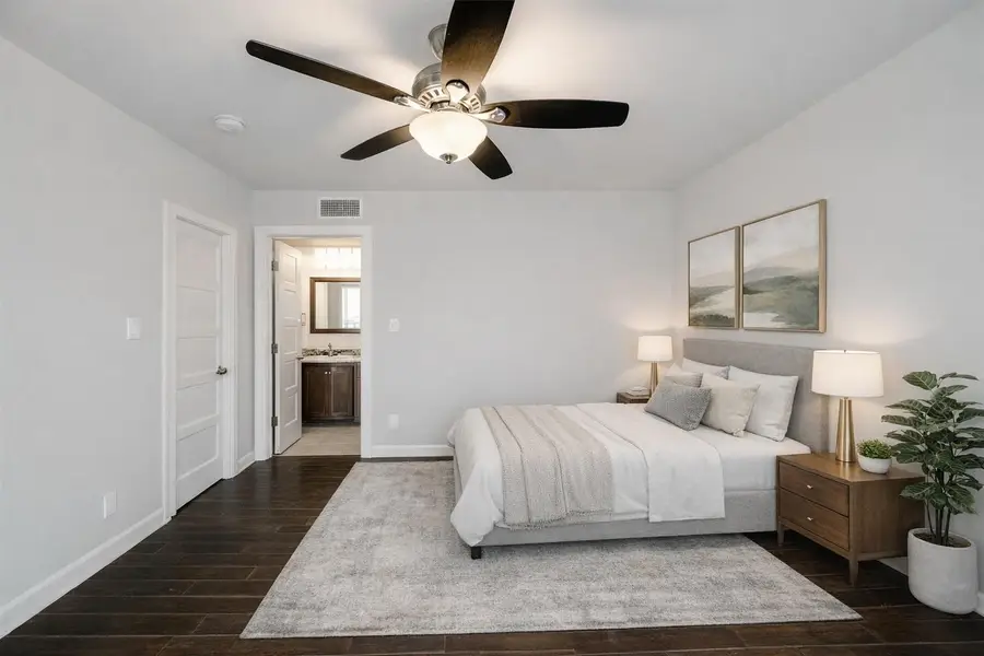 3110 Red River St #220, Austin, TX 78705 - Image #3