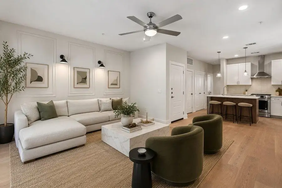 2827 Manor Rd #2201, Austin, TX 78722 - #3