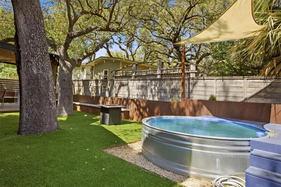 1600 W 39th 1/2 St, Austin, TX 78756 - #3