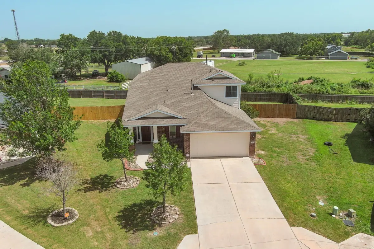 410 S Hunting Lodge Ln, Bastrop, TX 78602 - #1