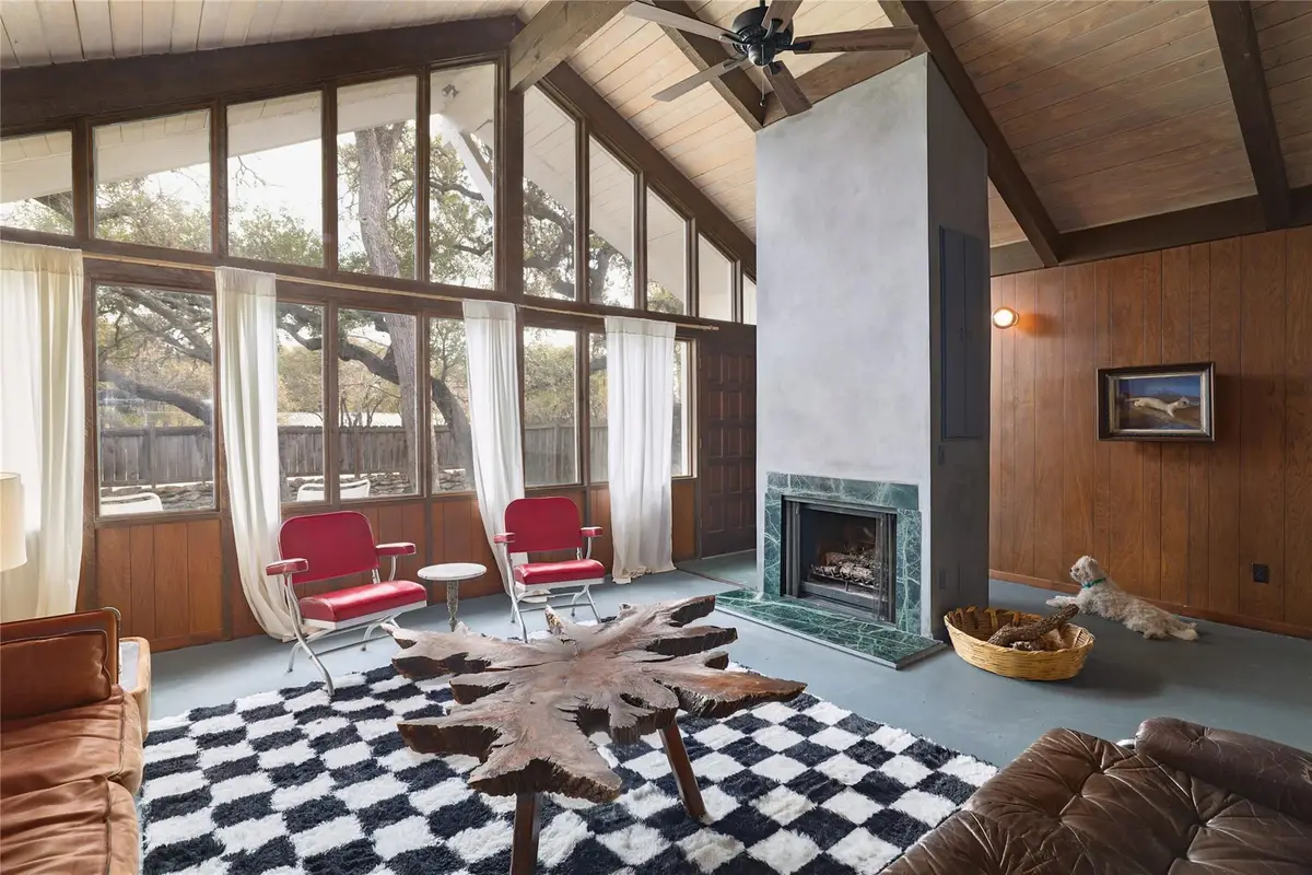 305 Reimer Ave, San Marcos, TX 78666 - Image #1