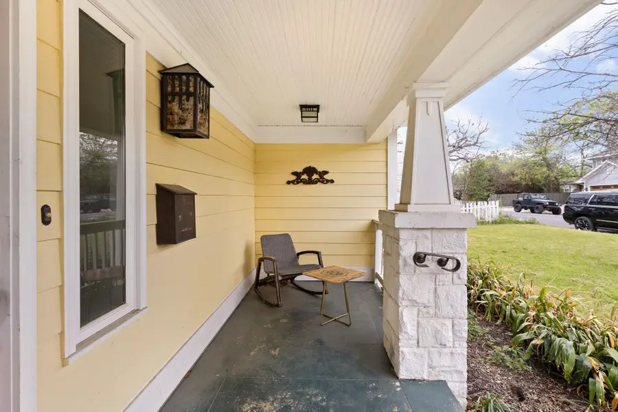 811 E 46th St, Austin, TX 78751 - #2