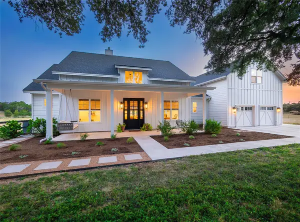 112 Roanoak Dr, Dripping Springs, TX 78620