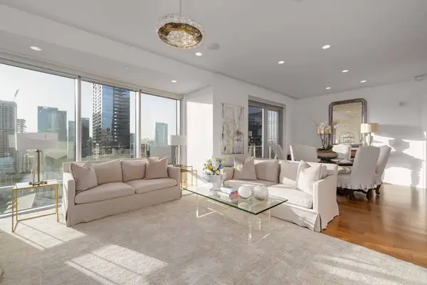 200 Congress Ave #19AC, Austin, TX 78701