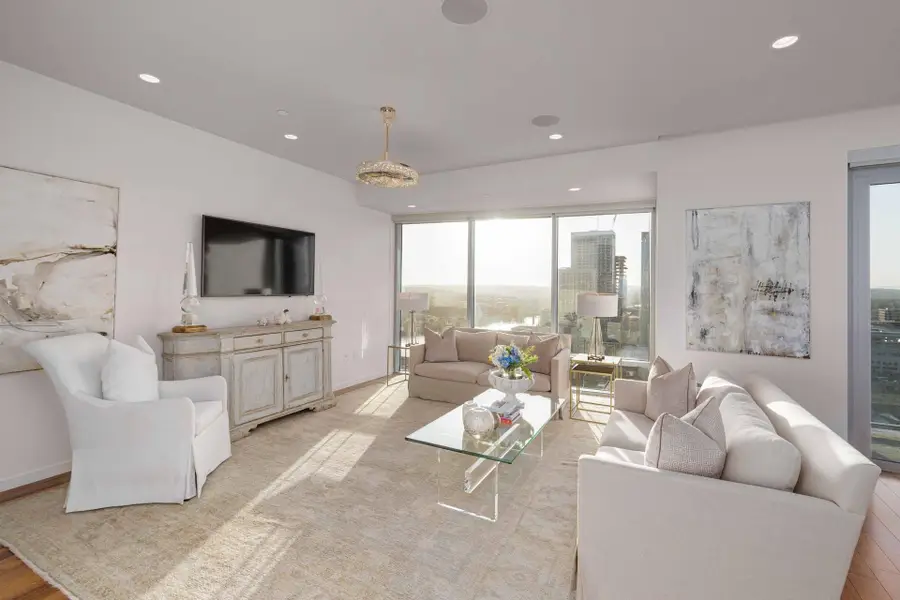 200 Congress Ave #19AC, Austin, TX 78701 - #3