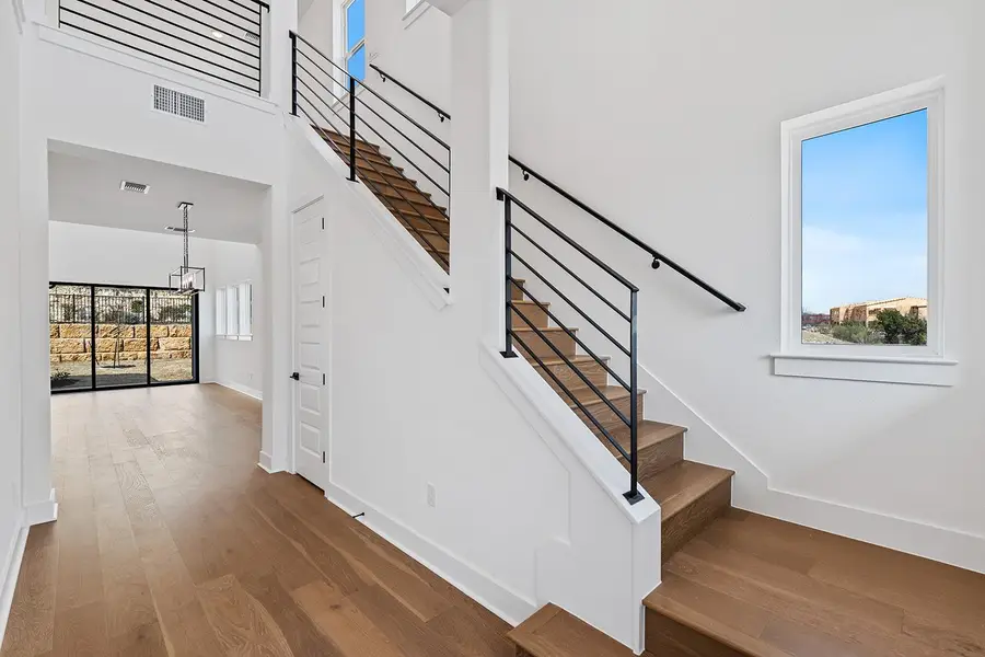 109 Pennybacker Ln, Lakeway, TX 78738 - Image #3