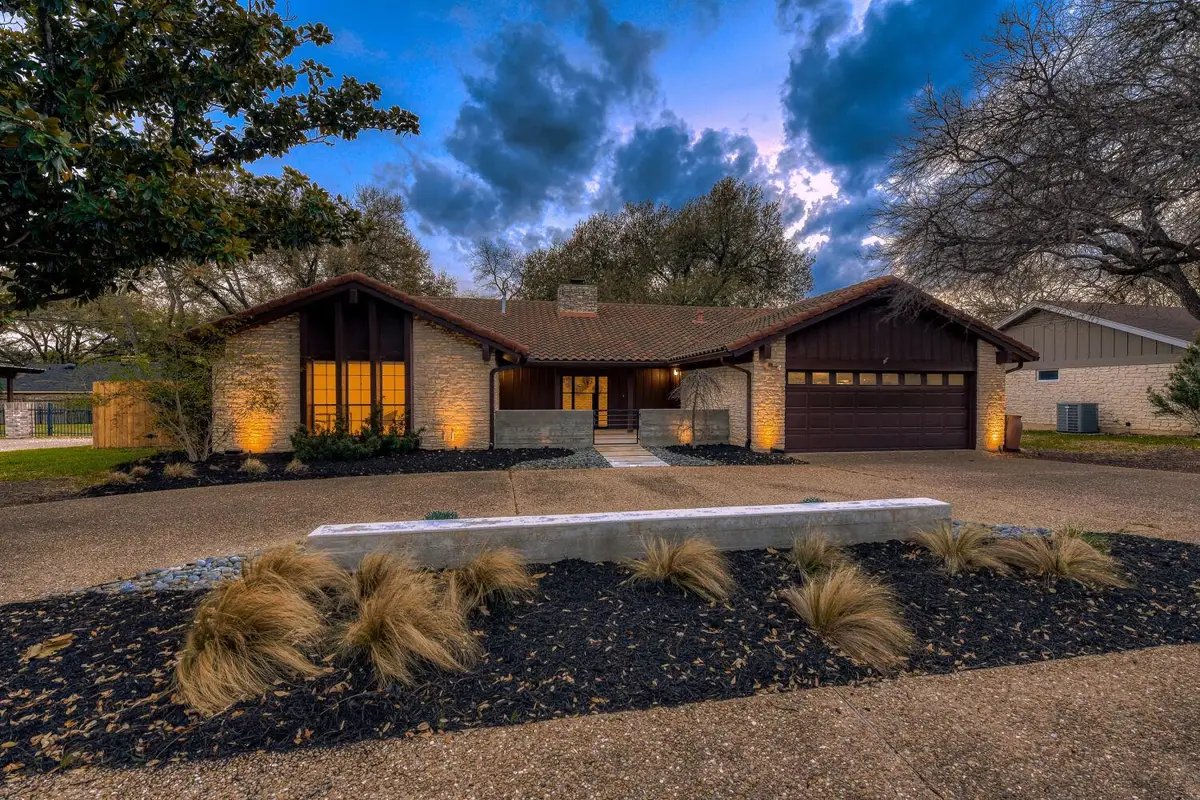 2209 Baltusrol Dr, Austin, TX 78747 - #1