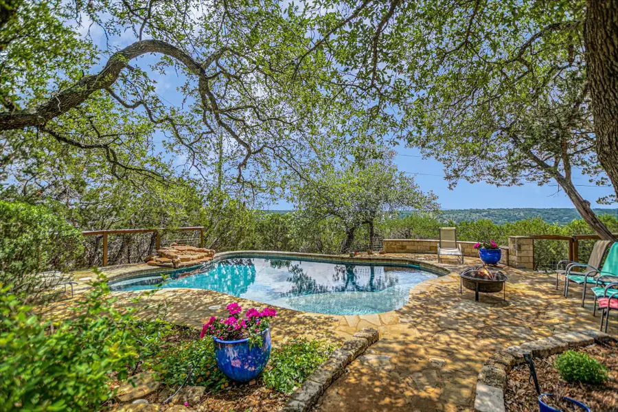 590 Rancho Grande Dr, Wimberley, TX 78676 - #2