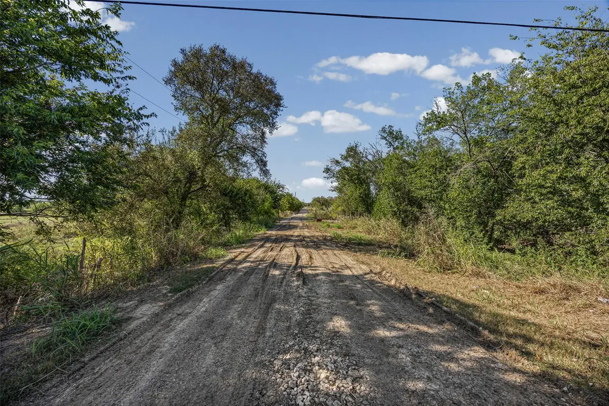 10933 Hwy 21, Uhland, TX 78640 - #1