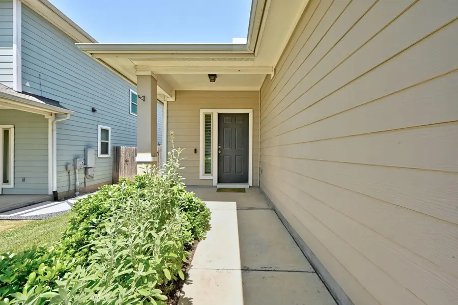 328 Triumph Rd, Buda, TX 78610 - #3