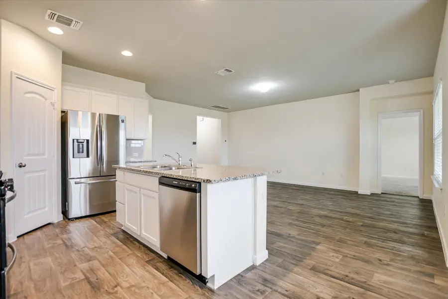 1011 Pembroke Ct, Hutto, TX 78634 - #3