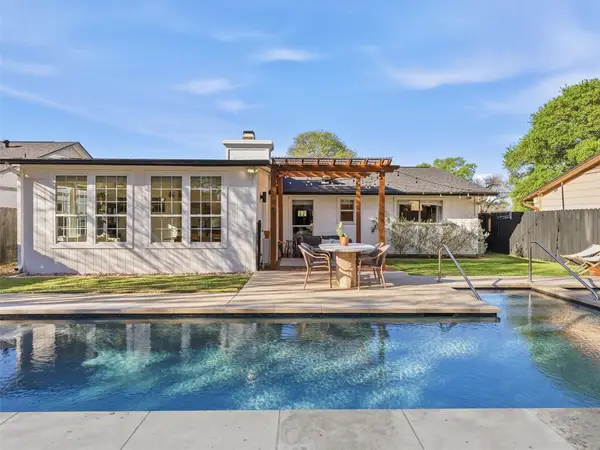 1902 Metairie Cir, Austin, TX 78727