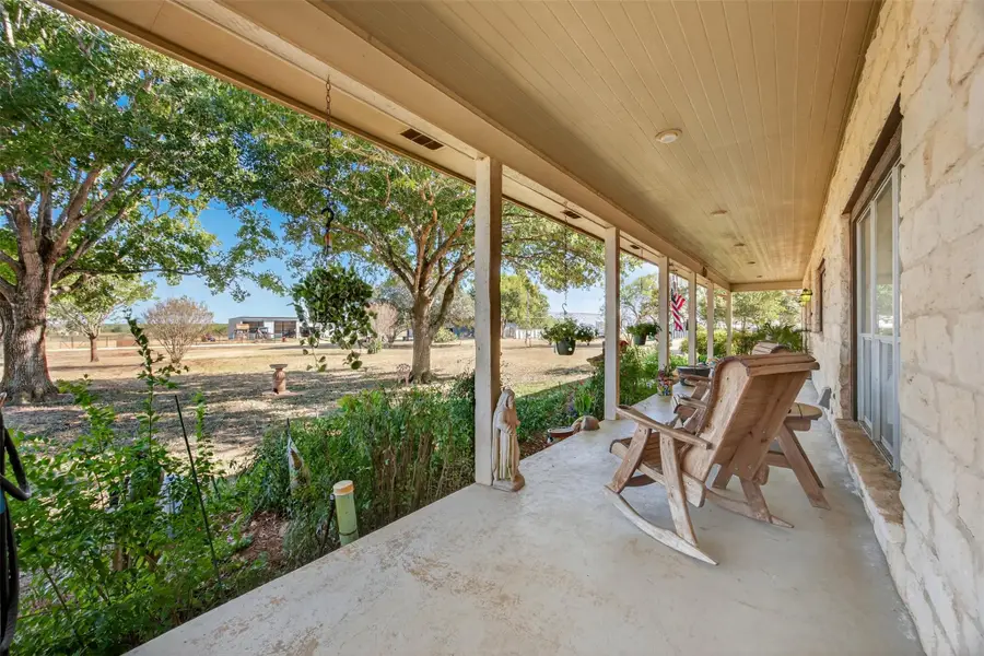 672 County Road 447, Waelder, TX 78959 - #3