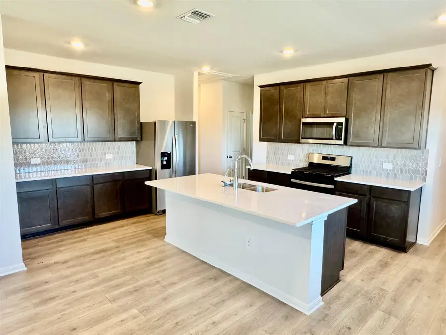 4901 Stockton Ln, Del Valle, TX 78617 - Image #2