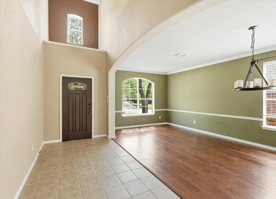 2112 Westfalian Trl, Austin, TX 78732 - #3