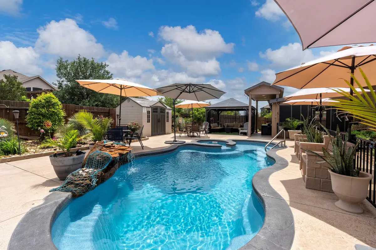 212 Parkrose Dr, Buda, TX 78610 - #1