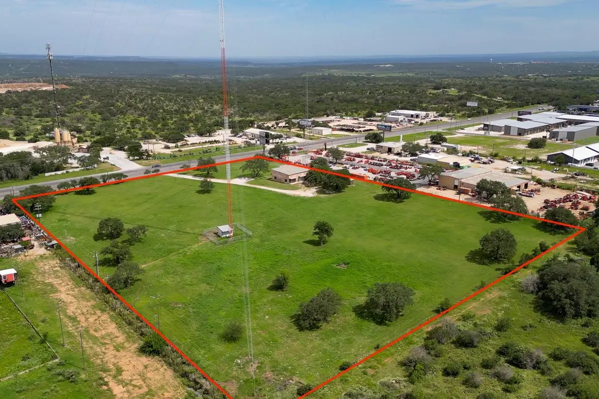 5526 N Us Highway 281, Marble Falls, TX 78654 - #1