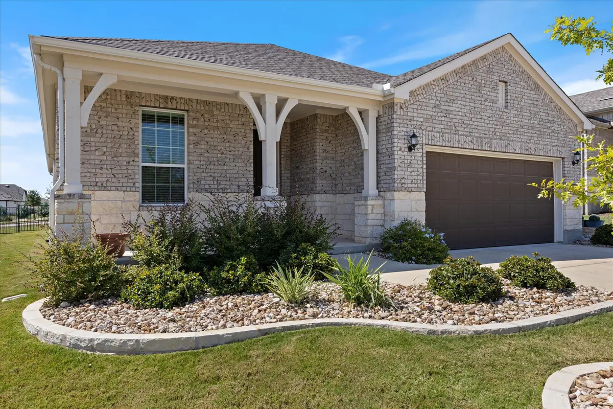 217 Bellows St, Georgetown, TX 78633 - #1