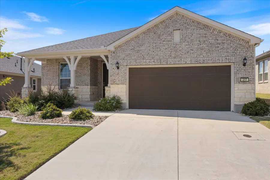 217 Bellows St, Georgetown, TX 78633 - #2