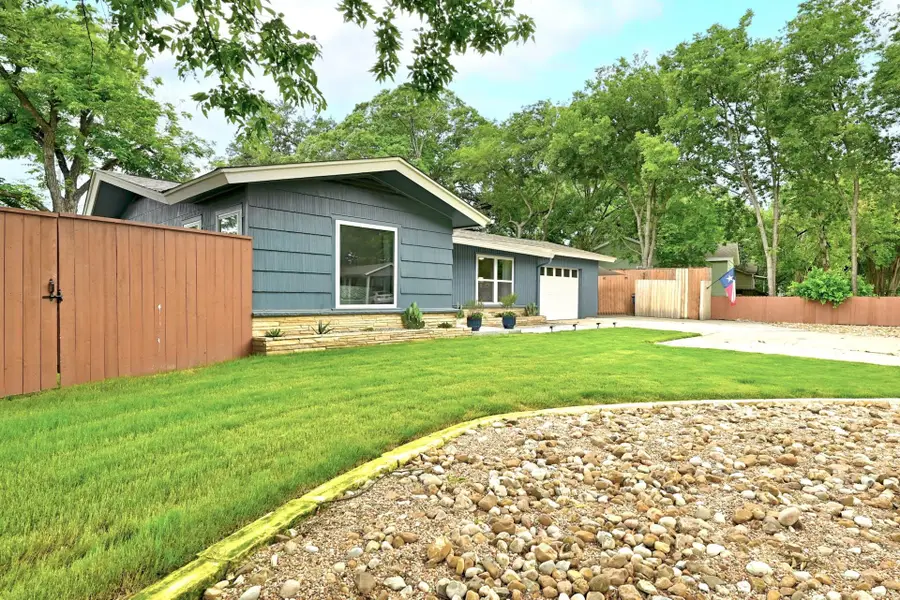 5700 Avenue G, Austin, TX 78752 - #2