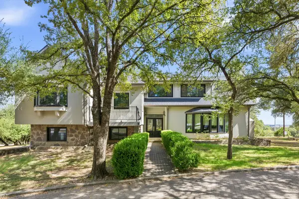 601 Winding Oak Dr, Leander, TX 78641