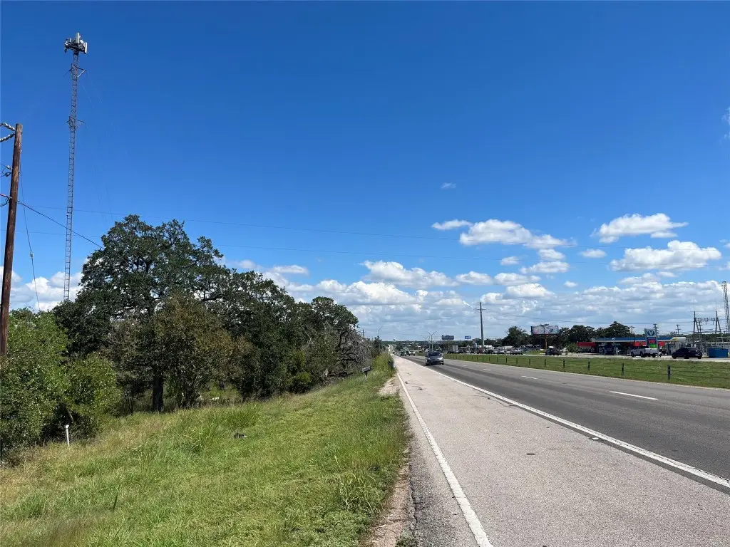 1546 Highway 71 W, Bastrop, TX 78602 - Image #1