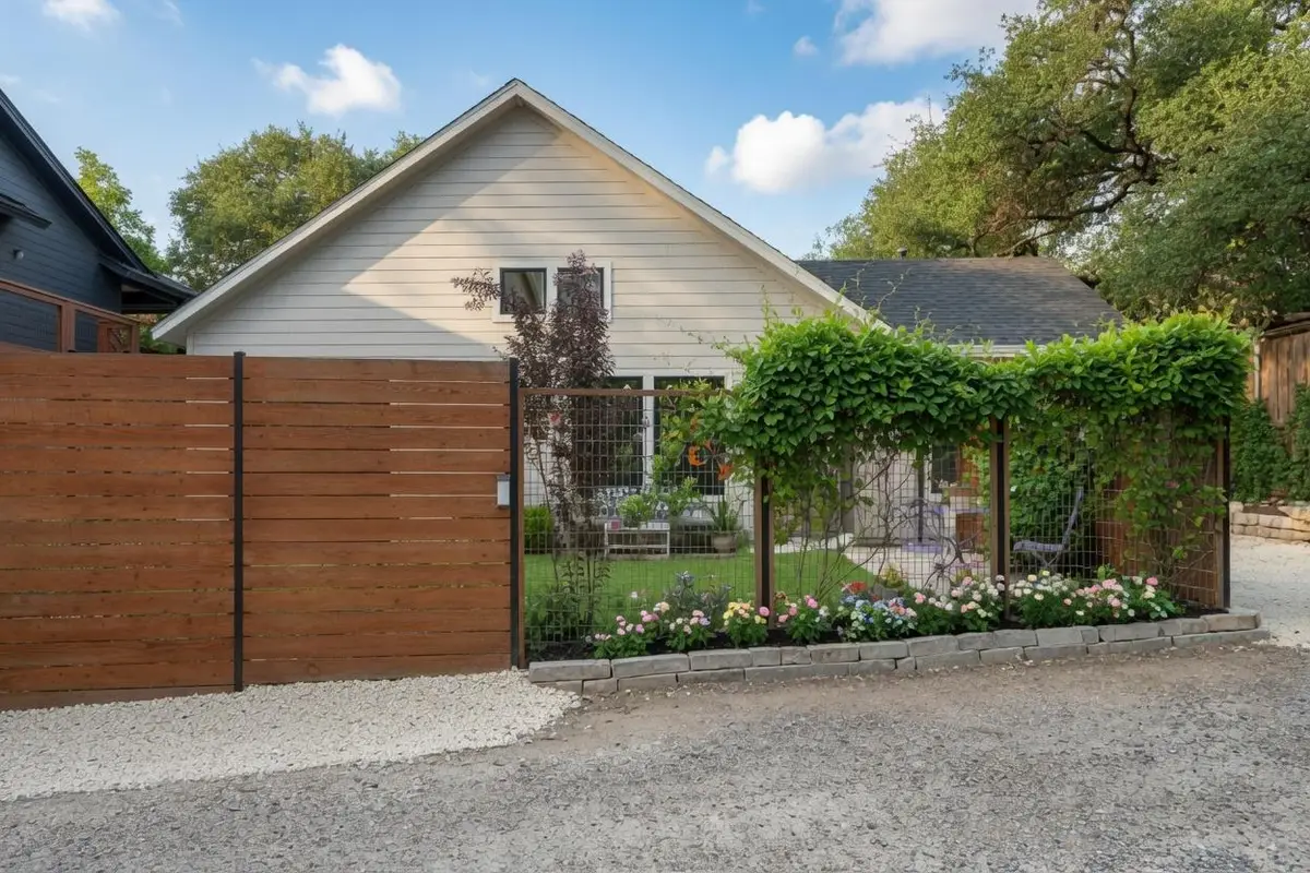804 W Annie St #2, Austin, TX 78704 - #1