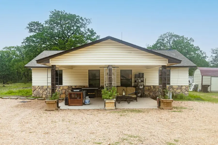 326 Zapalac Rd, Smithville, TX 78957 - Image #3