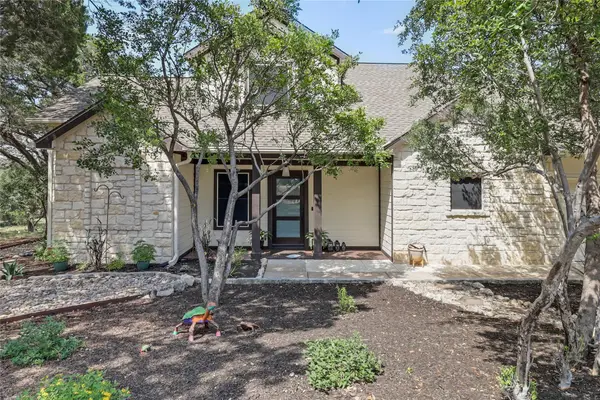 18508 Lakehead Cir, Point Venture, TX 78645