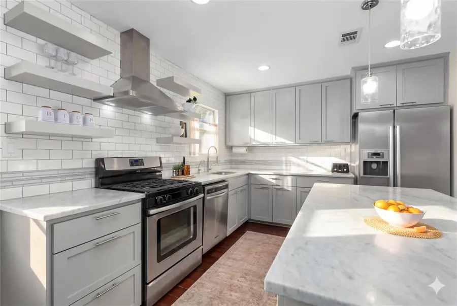 1110 W Oltorf St, Austin, TX 78704 - #3