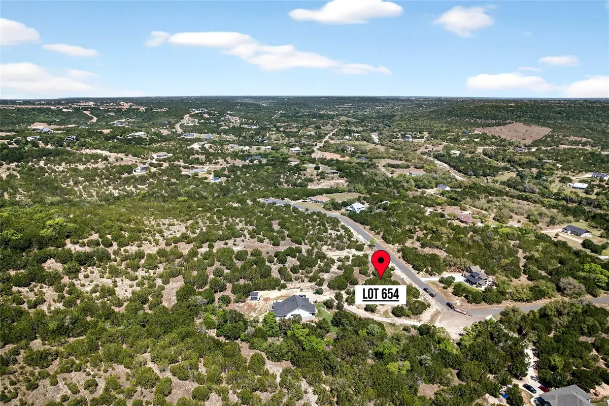 654 Wagon Wheel Trl, Bertram, TX 78605 - #1