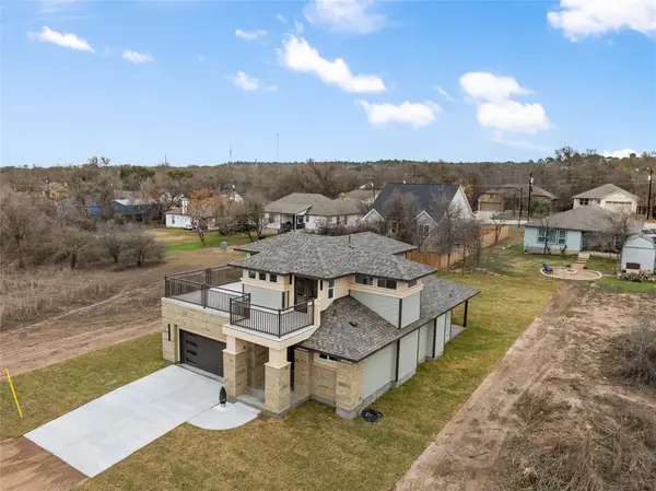 144 Waimanalo Ln, Bastrop, TX 78602