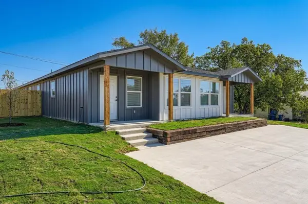 113 Fisher St #A & B, Elgin, TX 78621