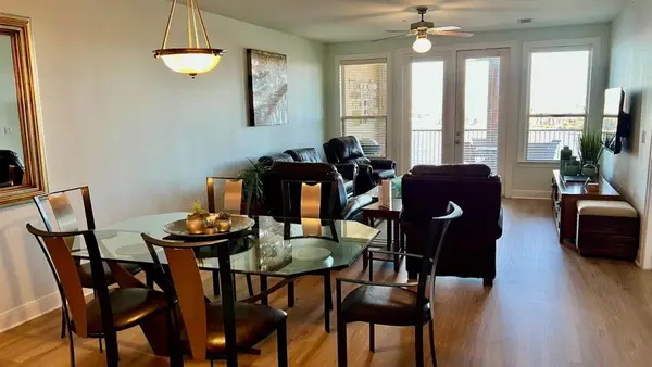 98 Island Dr #33, Horseshoe Bay, TX 78657