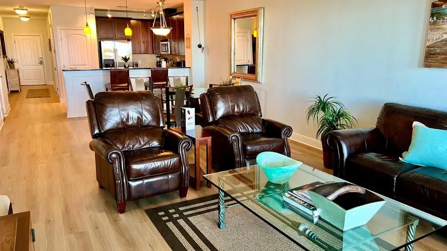 98 Island Dr #33, Horseshoe Bay, TX 78657 - Image #2