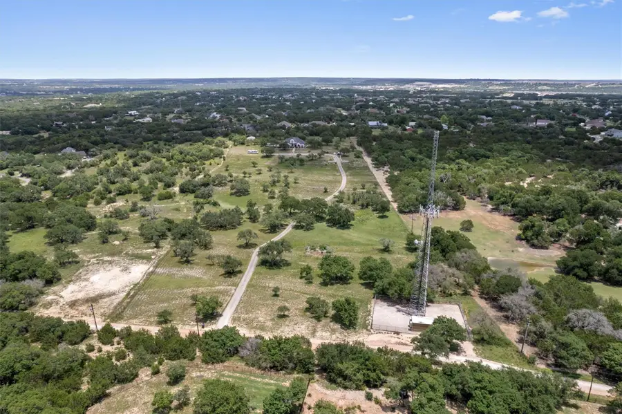 360 Sunset Rdg, Liberty Hill, TX 78642 - Image #3